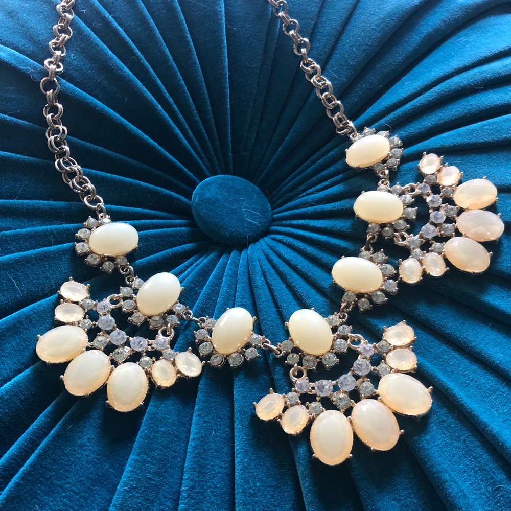 Beautiful opal stone rhinestone statement necklace